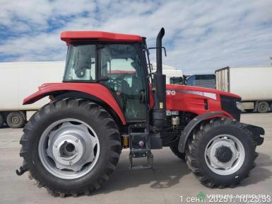 Колесные тракторы - YTO x1304 