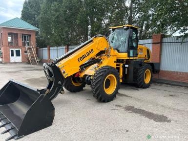 Телескопические погрузчики - FORLOAD T3500 