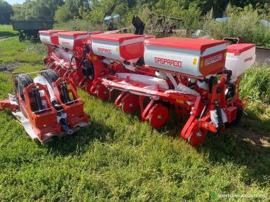 Сеялки - MASCHIO GASPARDO MTR 8R70 5800 2W6 2C FERT.D W (W/O W) PC с удобрениями  и прицепным устройством