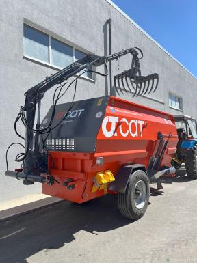 Кормораздатчики-смесители - САТ К13 с грейферным загрузчиком