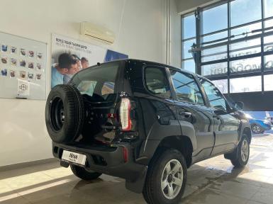 Легковой автотранспорт - LADA Niva Travel 1.7 MT (83 л.с.) 4WD