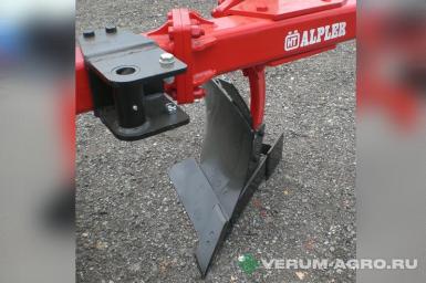 Плуги и глубокорыхлители - ALPLER 3-х корпусный оборотный плуг  (2+1) перьевой отвал