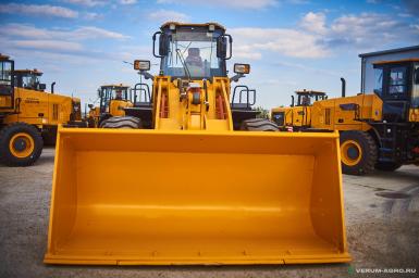 Фронтальные погрузчики - LONKING CDM853 ковш 4.5 м3, г/п 5 тн