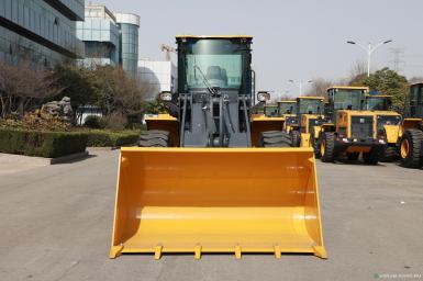 Фронтальные погрузчики - XCMG XC948 