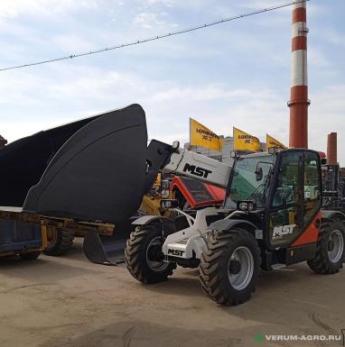 Телескопические погрузчики - MST MH 9.40