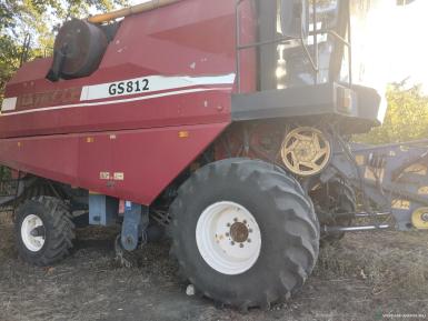 Зерноуборочные комбайны - БРЯНСКСЕЛЬМАШ КЗС-812-19