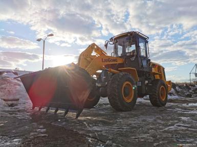 Фронтальные погрузчики - LIUGONG CLG 835