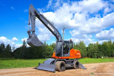 Экскаваторы - UMG Е170W Колесный экскаватор