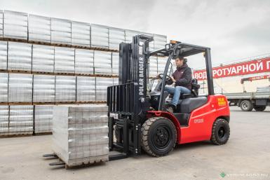 Мини-погрузчики - POLAR BADGER CPCD30