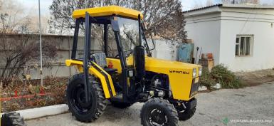 Колесные тракторы - УРАЛЕЦ Минитрактор Уралец-300 2x4 с кабиной 