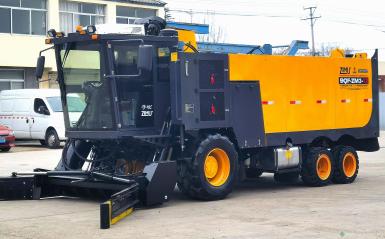 Навозоудаление - ZIMU 12 кубов самоходный навозоуборщик 9QF-ZM3-12