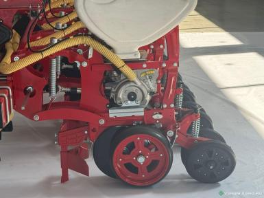 Сеялки - BOZKURT Сеялка точного высева 8-рядная  ВТМH-8-2