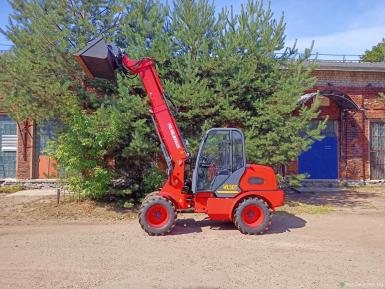 Телескопические погрузчики - POLAR BADGER WL50AT