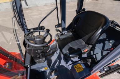 Мини-погрузчики - POLAR BADGER WL35 