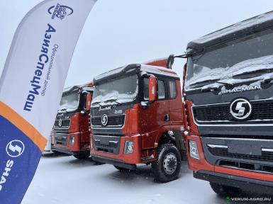 Грузовой автотранспорт - SHACMAN SX42586V385 Тягач 6х6 двускат