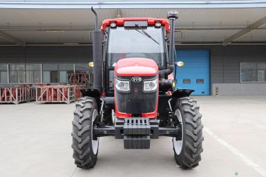 Колесные тракторы - YTO NLХ 904