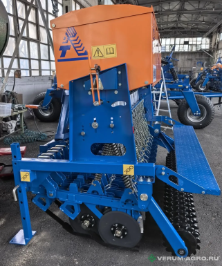 Сеялки - VITON 3 травяная,дернинная, подсев пастбищ