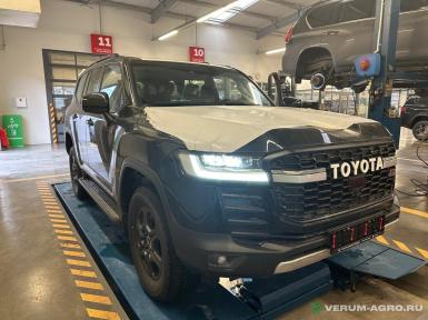 Легковой автотранспорт - TOYOTA Land Cruiser 300 GR Sport 5 seater