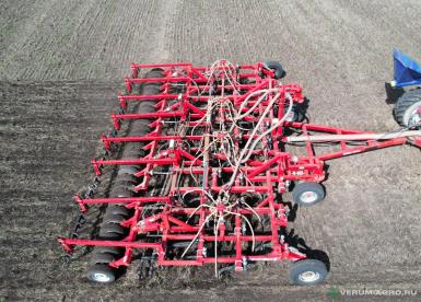 Сеялки - AGROMASTER AGRATOR 7300 Посевной комплекс