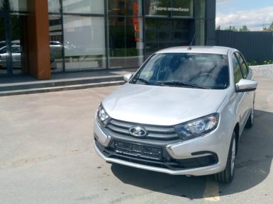 Легковой автотранспорт - LADA Granta 1.6 MT (90 л.с.)