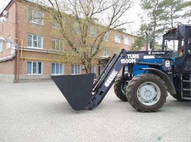 Навесные погрузчики - САЛЬСКСЕЛЬМАШ ТУРС 1500-0Д- 1222.3 с ковшом 1.2 ;