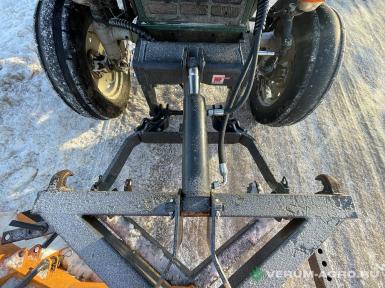 Навесные погрузчики - METAL-FACH Переднее навесное устройство на импортные трактора