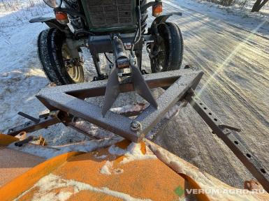 Навесные погрузчики - METAL-FACH Переднее навесное устройство на импортные трактора
