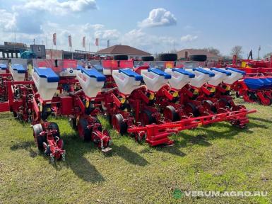 Сеялки - ТСА ТС-М 8000 А Сеялка пневматическая точного высева ТС-М 8000А 