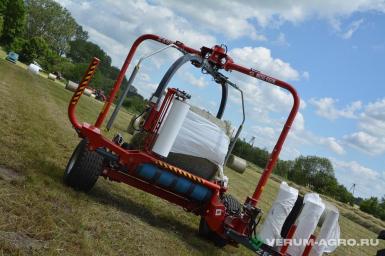 Обмотчики рулонов - METAL-FACH Z-598 прицепной, самозагружающийся, скоростной