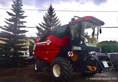 Зерноуборочные комбайны - БРЯНСКСЕЛЬМАШ КЗК-8А GS 812