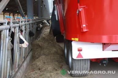 Кормораздатчики-смесители - TRIOLIET Смеситель-кормораздатчик Trioliet Solomix 2 18ZK 2 18ZK