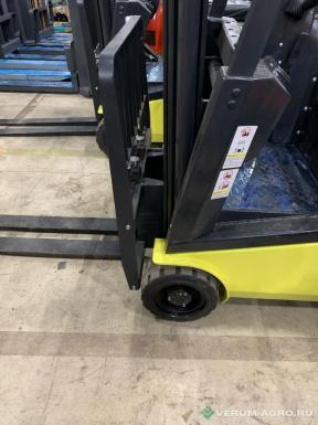 Мини-погрузчики - YETT ERM13 mini li-ion ZSM450-SS 