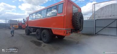 Специальные автомобили - КАМАЗ 5350, вездеход 6х6, вахтовый автобус 28+2, шины 425/85/R21