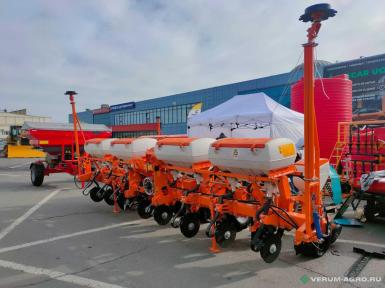 Сеялки - АГРО ГРУПП ВЕСТ Сеялка точного высева Венза-8ПРО (дисковая, маркерная система)