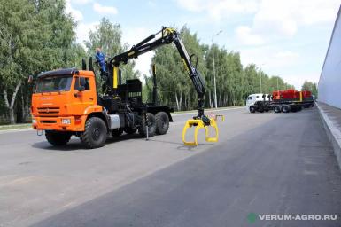 Специальные автомобили - КАМАЗ 43118, тягач лесовоз, вездеход 6х6, с ГМУ Велмаш ВМ10-74 (VM10L74) (ВВ), площадка с одним коником