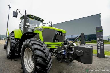 Колесные тракторы - ZOOMLION PL2304 с ПНУ и ПВОМ