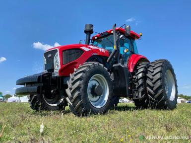 Колесные тракторы - YTO LP2604