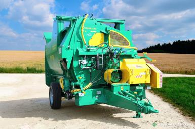 Прочее - БОБРУЙСКАГРОМАШ Измельчитель рулонов грубых кормов ИГК-5М