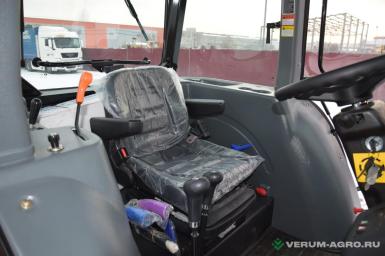 Колесные тракторы - YTO X1304