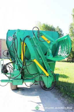Кормораздатчики-смесители - БОБРУЙСКАГРОМАШ Кормораздатчик  РСК-12-3 с грейферным погрузчиком