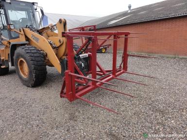 Прочее - POMI Захват-штабелер тюков сена и соломы