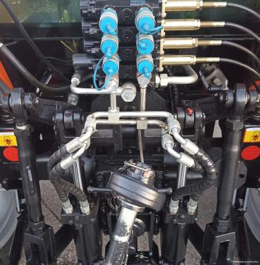 Колесные тракторы - GEOMETRY JH904 4х4