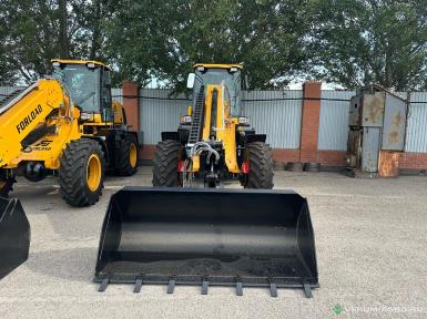 Телескопические погрузчики - FORLOAD T3000 