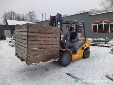 Прочее - КЛИНМАШ Вилочный опрокидыватель контейнеров ВОК 