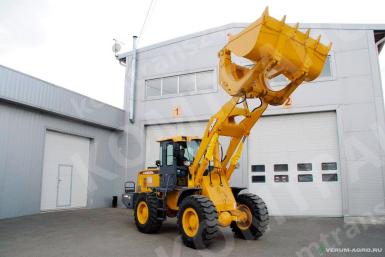 Фронтальные погрузчики - XCMG LW300FN