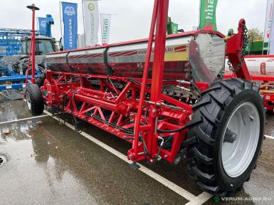 Сеялки - СЕЛЬМАШДЕТАЛЬ Сеялка зернотуковая СЗ-5,4В-06 (Вариатор) Бункер из нержавеющей стали
