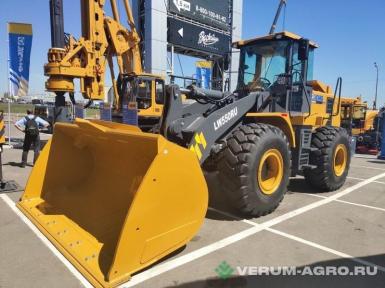 Фронтальные погрузчики - XCMG LW550RU 