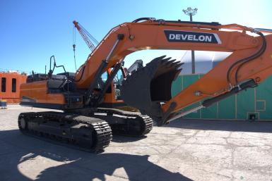 Экскаваторы - DEVELON DX300LC-7B Гусеничный