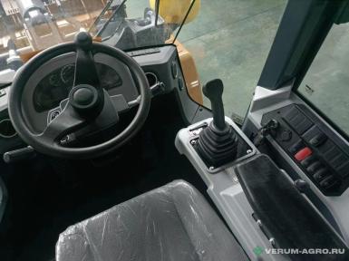 Фронтальные погрузчики - XCMG XC938 обновленная линейка погрузчиков ZL30GV