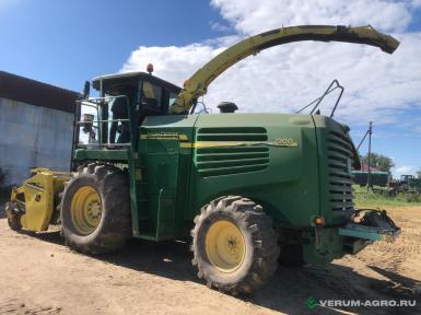 Кормоуборочные комбайны - JOHN DEERE 7200 